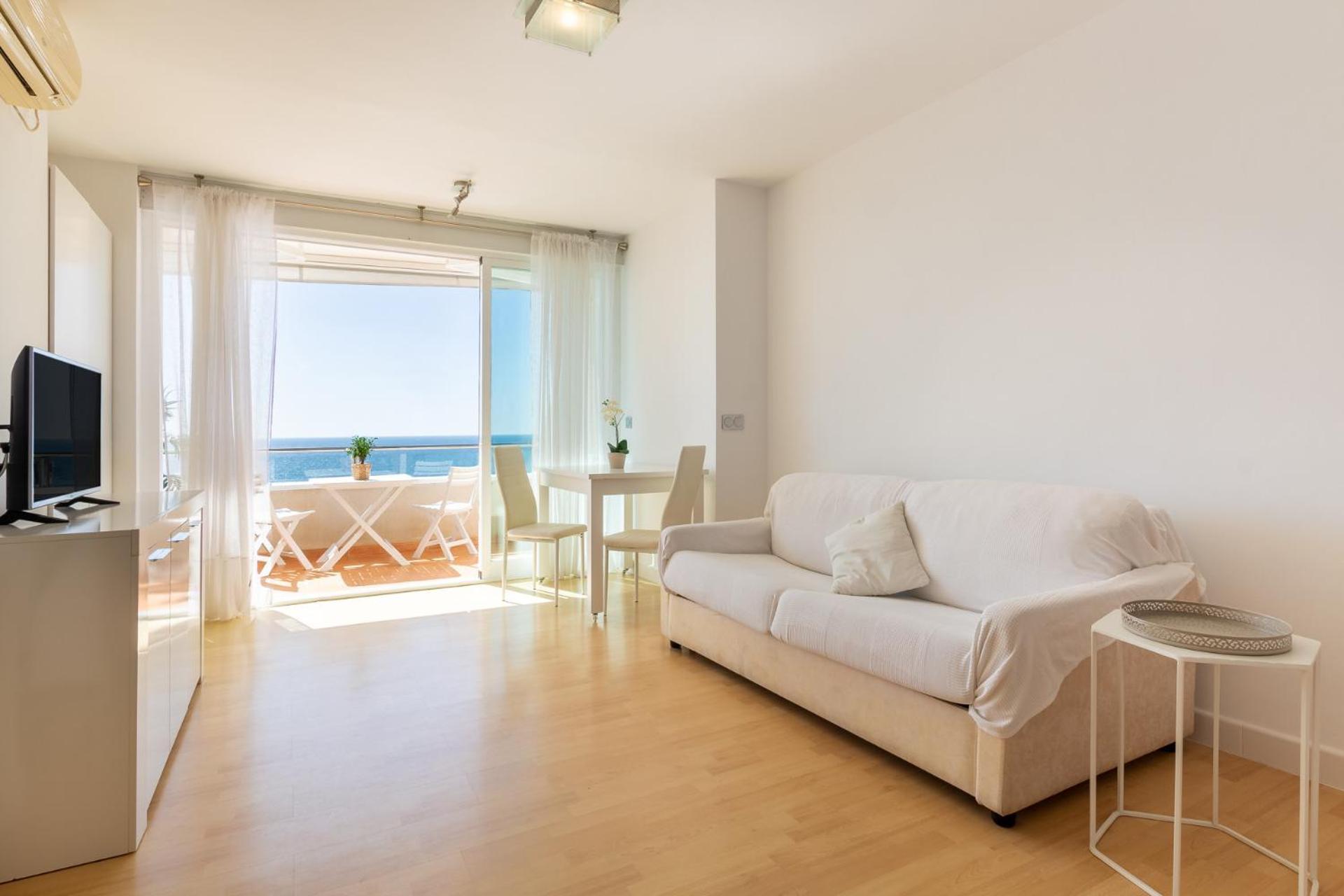 Ferienwohnung Roca Chica - Parking - Frente Playa - Terraza - Wifi - Bajondillo Y Carihuela Torremolinos Exterior foto